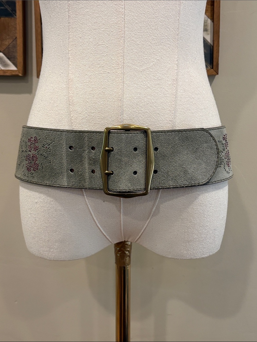 Vintage Ralph Lauren Y2K Cross-Stitch Double Prong Wide Suede Leather Belt Small